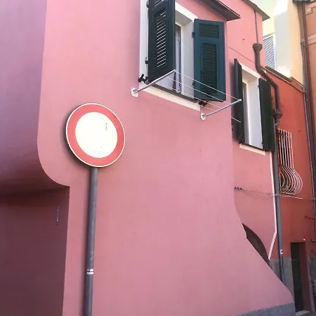 House Adriano By World * Laigueglia